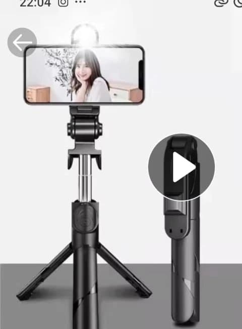 Bastão Pau de Selfie Tripé Retrátil Com Luz LED Controle Bluetooth Celular